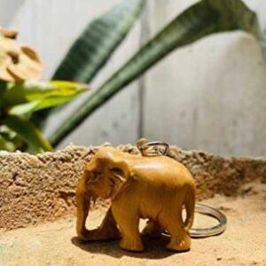 Sandalwood elephant shape key chain