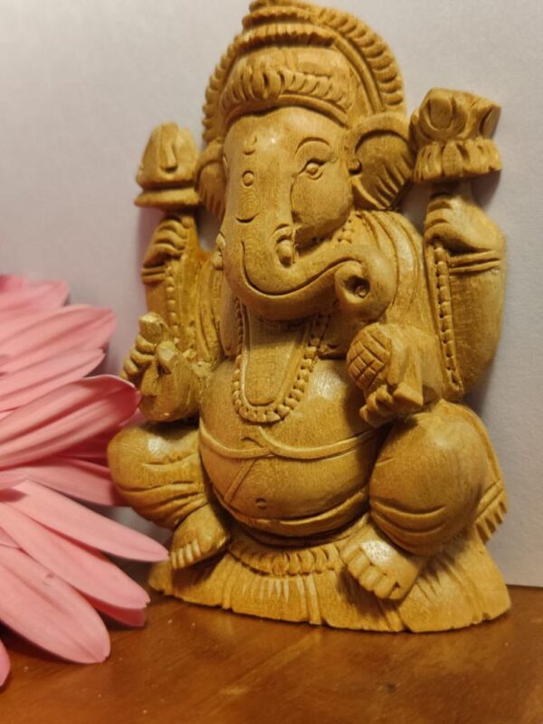 Shivani wood Ganesh Idol 1.1