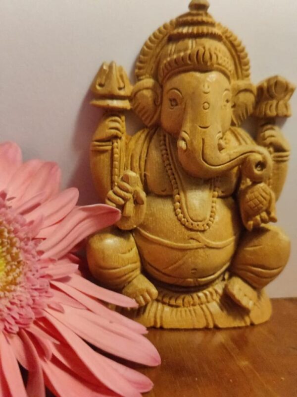 Shivani wood Ganesh Idol 1.2